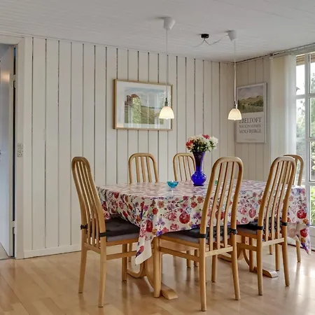 Vian - 200m From The Sea By Interhome Feriehus