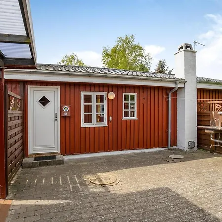 Semesterbostad Vian - 200m From The Sea By Interhome *